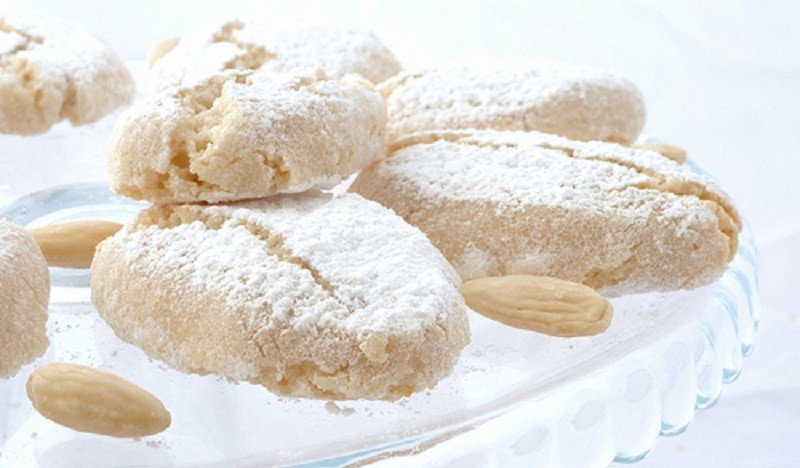 Cenone di Capodanno ricciarelli