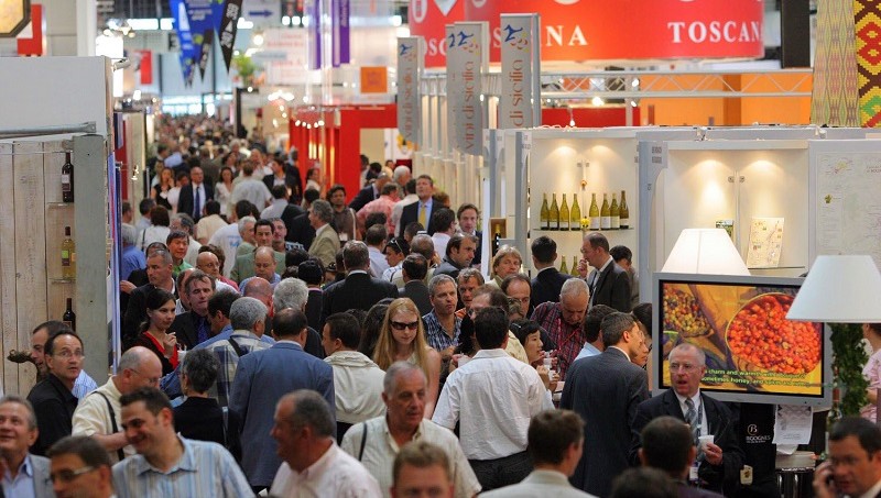 PHOTOS : PHILIPPE LABEGUERIE POUR VINEXPO 2007 BORDEAUX