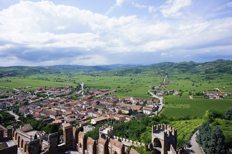 degustazione soave-vista-paese-soave