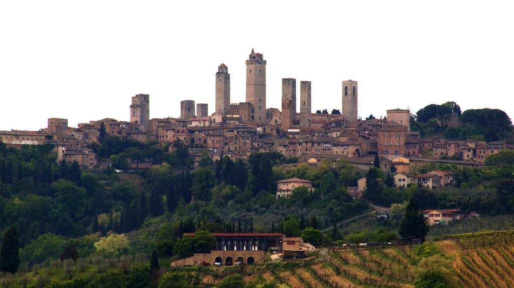 vino solidale - san gimignano