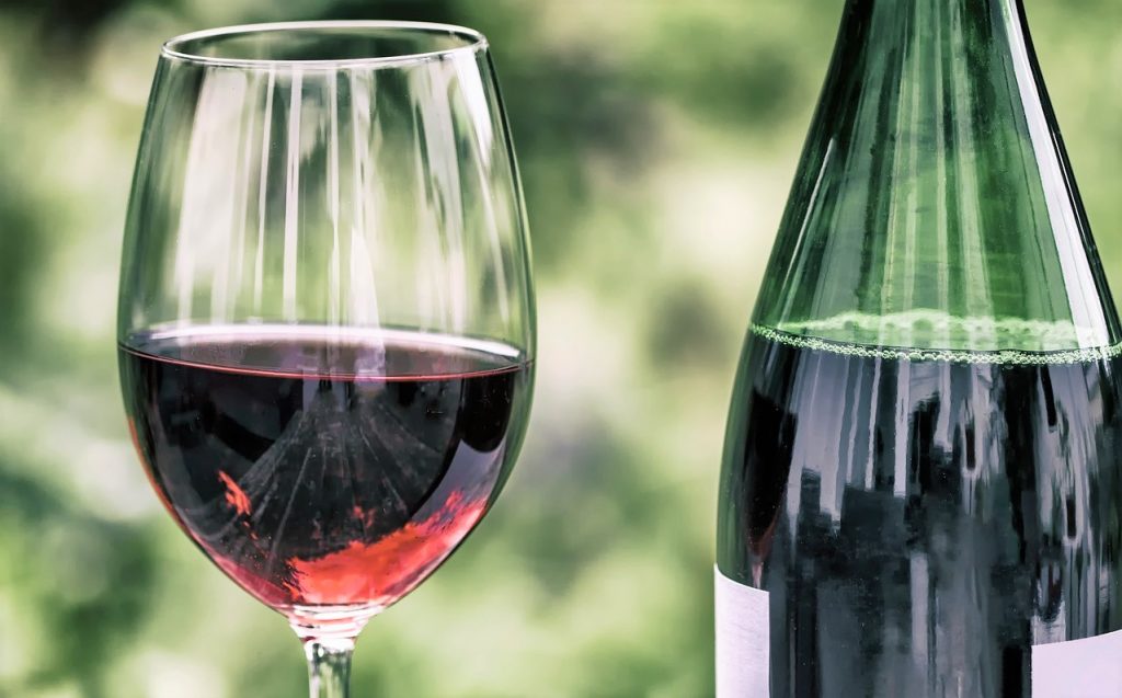 Sostenibilità del vino etichetta