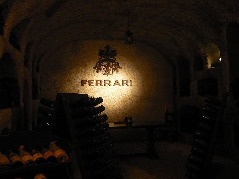 bollicine ferrari cantina